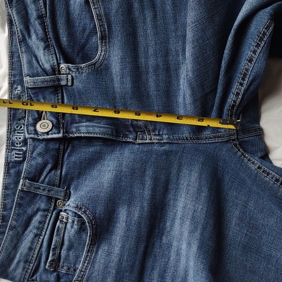 Maurices Slim Boot Jean, Size 6 - Picture 8 of 11